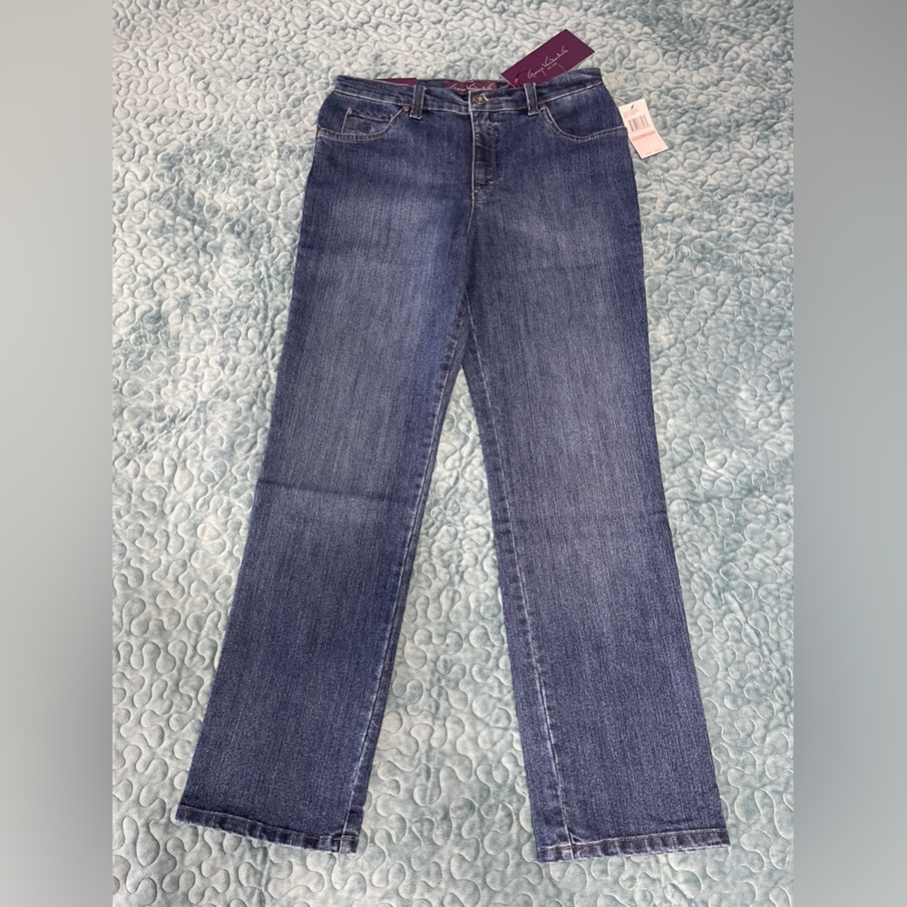 NWT! Gloria Vanderbilt Amanda Jeans Sz 10P Ultra Stretch Phoenix Wash